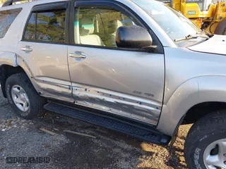 2006 Toyota 4Runner SR5 with VIN JTEBU14R668070572, listed as a IAAI auction lot 41812224 with 133,906 mi miles. Bid and sale history available at carsss.com. Image 6.
