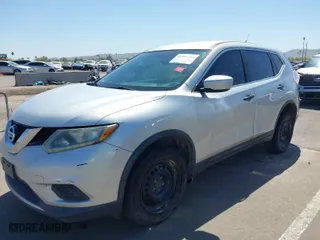 2016 Nissan Rogue SV with VIN 5N1AT2MV2GC782528, listed as a IAAI auction lot 41892226 with 260,500 mi miles. Bid and sale history available at carsss.com. Image 2.