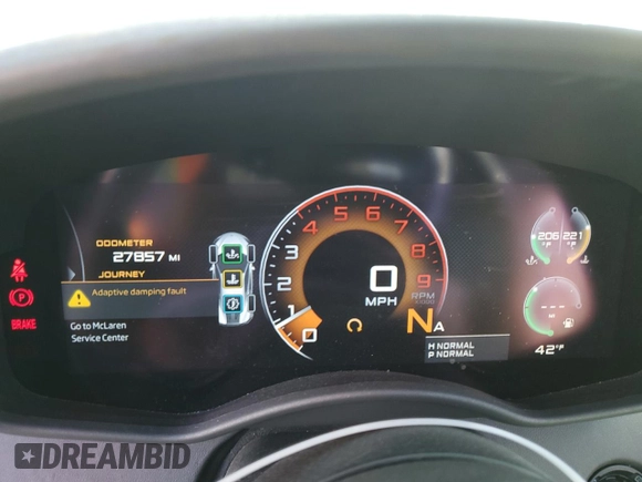 2017 McLaren 570S z VIN SBM13DAAXHW002218, wystawiony jako Copart lot #41875174 z przebiegiem 27 857 mil mil oraz . Historia ofert i sprzedaży dostępna na DreamBid. Obrazek 9.