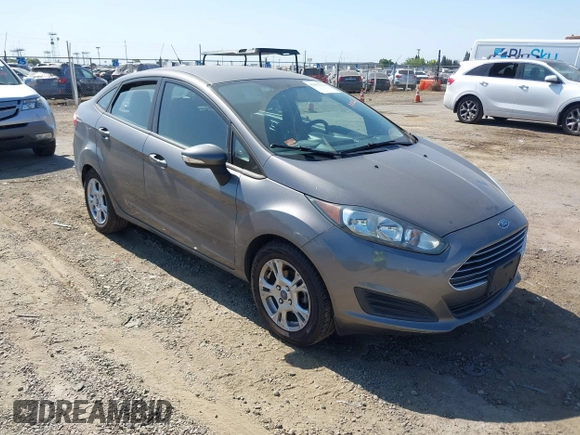 2014 Ford Fiesta SE z VIN 3FADP4BJ6EM117845, wystawiony jako IAAI lot #42431152 z przebiegiem 97 742 mil mil oraz . Historia ofert i sprzedaży dostępna na DreamBid. Obrazek 1.