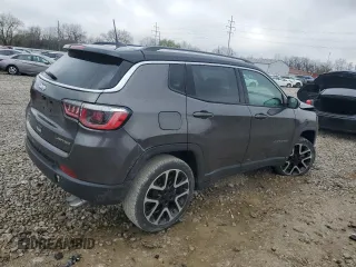 2018 Jeep Compass Limited with VIN 3C4NJDCB2JT263067, listed as a Copart auction lot 52626665 with 51,567 mi miles and Salvage Title. Bid and sale history available at DreamBid. Image 3.