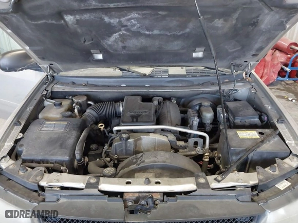 2007 Chevrolet TrailBlazer LS with VIN 1GNDT13SX72230159, listed as a IAAI auction lot 41799271 with 148,803 mi miles. Bid and sale history available at carsss.com. Image 10.