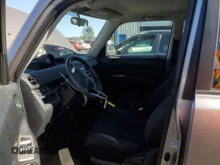 2006 Scion xB with VIN JTLKT324164054415, listed as a Copart auction lot 70829274 with 89,183 mi miles and Salvage Title. Bid and sale history available at carsss.com. Image 7.