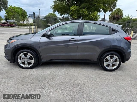 2022 Honda HR-V LX with VIN 3CZRU5H30NM724759, listed as a Copart auction lot 61826825 with 22,745 mi miles and Non repairable. Bid and sale history available at DreamBid. Image 12.