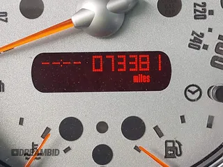 2006 MINI Hardtop S z VIN WMWRE33596TL23436, wystawiony jako IAAI lot #42011749 z przebiegiem 73 381 mil mil oraz . Historia ofert i sprzedaży dostępna na DreamBid. Obrazek 15.