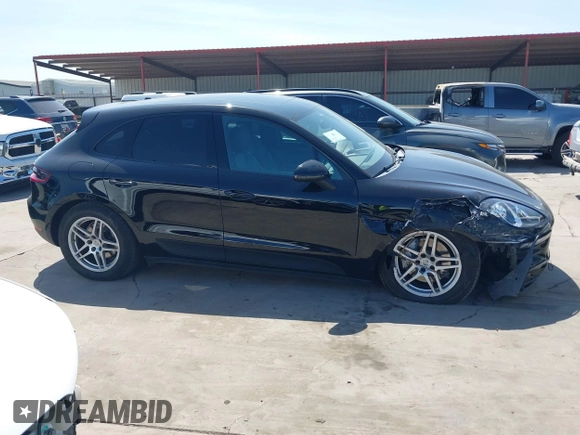2018 Porsche Macan with VIN WP1AA2A56JLB07463, listed as a IAAI auction lot 41869415 with 112,053 mi miles. Bid and sale history available at carsss.com. Image 13.