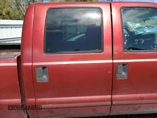 2003 Ford Super Duty F-250 XL with VIN 1FTNW20PX3EB63548, listed as a Copart auction lot 47360185 with 231,403 mi miles and Salvage Title. Bid and sale history available at carsss.com. Image 10.