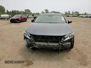 2016 Lexus ES 300h with VIN JTHBW1GG5G2103282, listed as a Copart auction lot 58801825 with 81,917 mi miles and Salvage title. Bid and sale history available at DreamBid. Image 13.