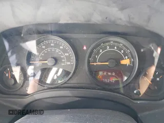 2014 Jeep Patriot Sport с VIN 1C4NJPBB9ED628813, выставлен на аукционе IAAI как лот 42324473 с пробегом 79 242 миль миль и . История ставок и продаж доступна на DreamBid. Изображение 7.