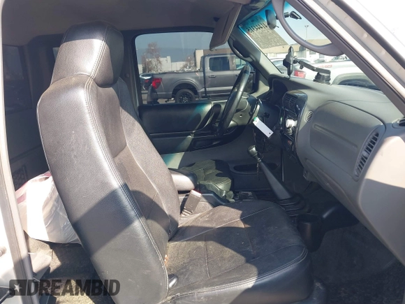 2006 Ford Ranger XL with VIN 1FTYR14U96PA53517, listed as a IAAI auction lot 41444315 with 130,606 mi miles. Bid and sale history available at carsss.com. Image 5.