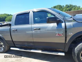 2011 Ram 2500 SLT with VIN 3D7TT2CT9BG610246, listed as a IAAI auction lot 39774314 with 269,830 mi miles. Bid and sale history available at carsss.com. Image 13.