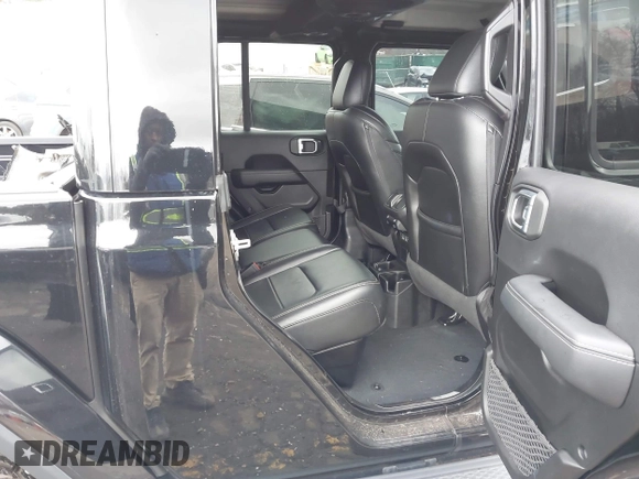 2022 Jeep Gladiator High Altitude z VIN 1C6HJTFG1NL164764, wystawiony jako IAAI lot #41727357 z przebiegiem 28 222 mil mil oraz . Historia ofert i sprzedaży dostępna na DreamBid. Obrazek 8.