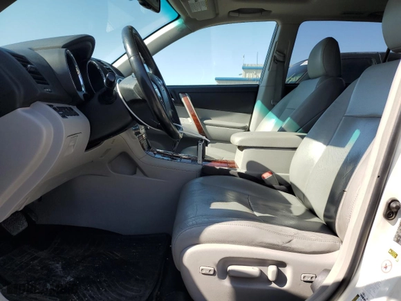 2011 Toyota Highlander Limited with VIN 5TDDK3EH1BS077679, listed as a Copart auction lot 52231815 with 338,642 mi miles and Salvage Title. Bid and sale history available at carsss.com. Image 7.
