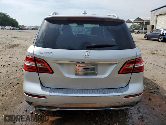 2013 Mercedes-Benz M 350 z VIN 4JGDA5JB5DA134624, wystawiony jako Copart lot #55031775 z przebiegiem 123 061 mil mil oraz Szkoda całkowita • Salvage title. Historia ofert i sprzedaży dostępna na DreamBid. Obrazek 6.