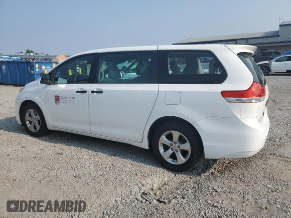 2013 Toyota Sienna L z VIN 5TDZK3DC7DS289663, wystawiony jako Copart lot #59146295 z przebiegiem 124 876 mil mil oraz Szkoda całkowita • Salvage title. Historia ofert i sprzedaży dostępna na DreamBid. Obrazek 2.