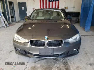 2014 BMW 3 Series 328i xDrive с VIN WBA3B5C55EP540497, выставлен на аукционе Copart как лот 49250695 с пробегом 183 639 миль миль и Чистый • Clean title. История ставок и продаж доступна на DreamBid. Изображение 5.
