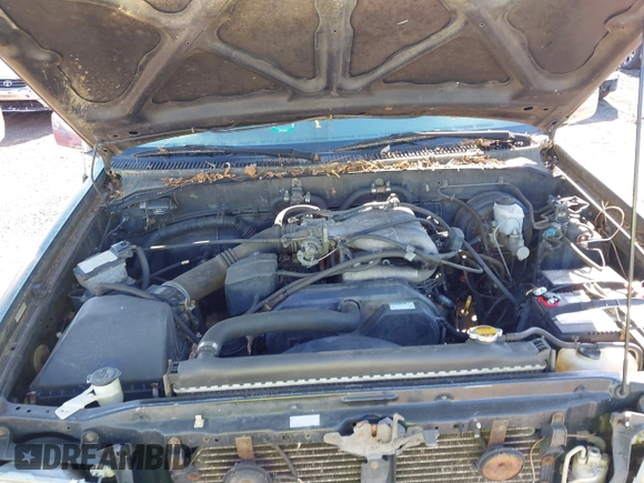 1997 Toyota T100 SR5 with VIN JT4UN24D8V0043214, listed as a IAAI auction lot 42194142 with 292,713 mi miles and . Bid and sale history available at DreamBid. Image 10.