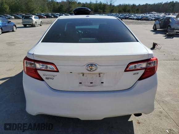 2014 Toyota Camry L with VIN 4T1BF1FK7EU795226, listed as a Copart auction lot 48015775 with 308,852 mi miles and Salvage Title. Bid and sale history available at carsss.com. Image 6.