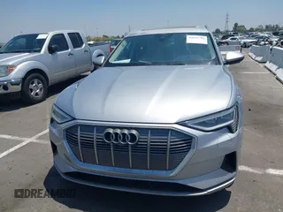 2019 Audi e-tron Prestige with VIN WA1VAAGE9KB010814, listed as a IAAI auction lot 42632795 with 90,497 mi miles and . Bid and sale history available at DreamBid. Image 11.
