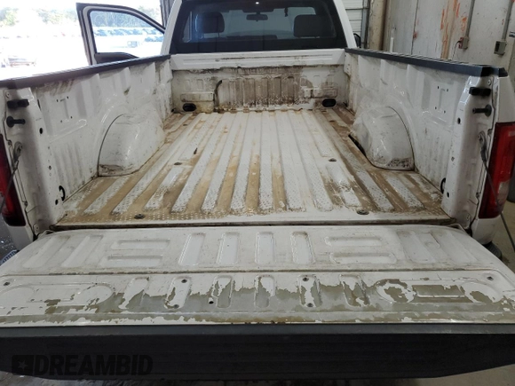 2017 Ford F-150 XL z VIN 1FTMF1CF2HKC94443, wystawiony jako Copart lot #76390714 z przebiegiem 182 973 mil mil oraz Szkoda całkowita • Salvage title. Historia ofert i sprzedaży dostępna na DreamBid. Obrazek 10.