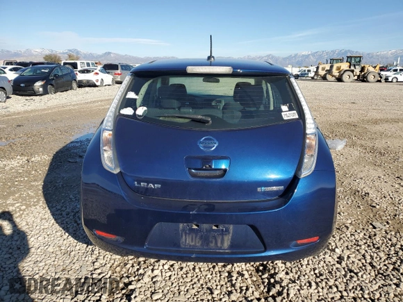2016 Nissan LEAF S with VIN 1N4AZ0CP4GC302411, listed as a Copart auction lot 74170123 with 58,035 mi miles and . Bid and sale history available at DreamBid. Image 6.
