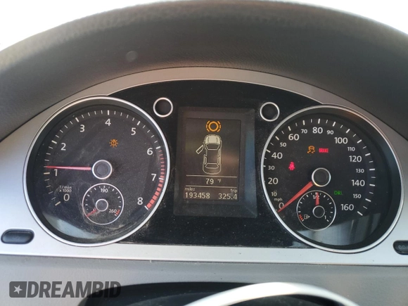 2009 Volkswagen Passat Komfort z VIN WVWJK73C49P049140, wystawiony jako Copart lot #53472005 z przebiegiem 193 458 mil mil oraz Szkoda całkowita • Salvage title. Historia ofert i sprzedaży dostępna na DreamBid. Obrazek 9.