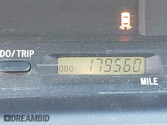 2000 Toyota Avalon XL z VIN 4T1BF28B2YU092348, wystawiony jako IAAI lot #42271599 z przebiegiem 179 560 mil mil oraz . Historia ofert i sprzedaży dostępna na DreamBid. Obrazek 16.