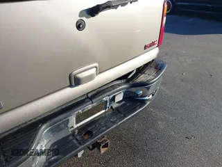 2001 GMC Yukon SLT with VIN 1GKEK13T11R168999, listed as a IAAI auction lot 41778926 with 163,388 mi miles. Bid and sale history available at carsss.com. Image 6.