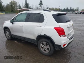 2021 Chevrolet Trax LT with VIN KL7CJPSB9MB331460, listed as a IAAI auction lot 42019002 with 91,135 mi miles. Bid and sale history available at carsss.com. Image 3.