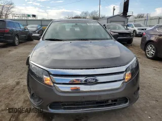 2011 Ford Fusion SE with VIN 3FAHP0HAXBR109201, listed as a Copart auction lot 86512984 with 83,352 mi miles and Salvage Title. Bid and sale history available at carsss.com. Image 5.