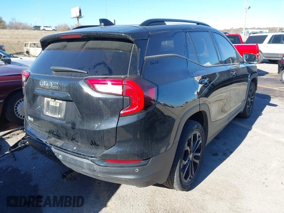 2022 GMC Terrain SLT with VIN 3GKALPEV2NL239122, listed as a IAAI auction lot 41074071 with 36,920 mi miles. Bid and sale history available at carsss.com. Image 4.