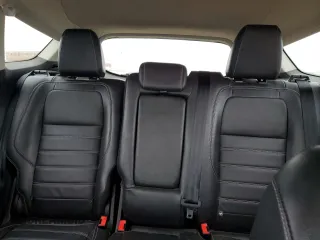 2019 Ford Escape Titanium z VIN 1FMCU9J99KUC31182, wystawiony jako Copart lot #60972815 z przebiegiem 94 464 mil mil oraz Szkoda całkowita • Salvage title. Historia ofert i sprzedaży dostępna na DreamBid. Obrazek 10.