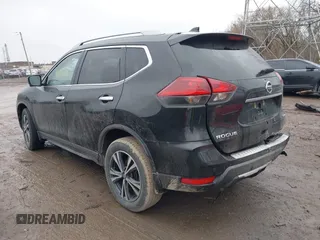 2019 Nissan Rogue SL with VIN 5N1AT2MV8KC823785, listed as a IAAI auction lot 41732018 with 107,449 mi miles and . Bid and sale history available at carsss.com. Image 3.