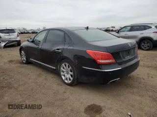 2012 Hyundai Equus Signature with VIN KMHGH4JH3CU055327, listed as a Copart auction lot 44697385 with 157,183 mi miles and Salvage Title. Bid and sale history available at DreamBid. Image 2.