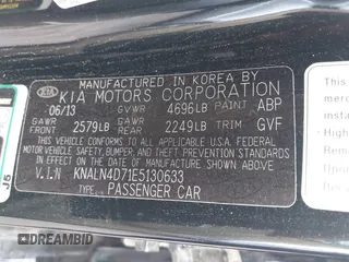 2014 Kia Cadenza Premium with VIN KNALN4D71E5130633, listed as a IAAI auction lot 41467874 with 105,278 mi miles. Bid and sale history available at carsss.com. Image 8.