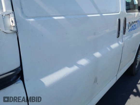 2013 Chevrolet Express Cargo with VIN 1GCWGFCA6D1142155, listed as a IAAI auction lot 42670323 with 213,723 mi miles and . Bid and sale history available at DreamBid. Image 33.