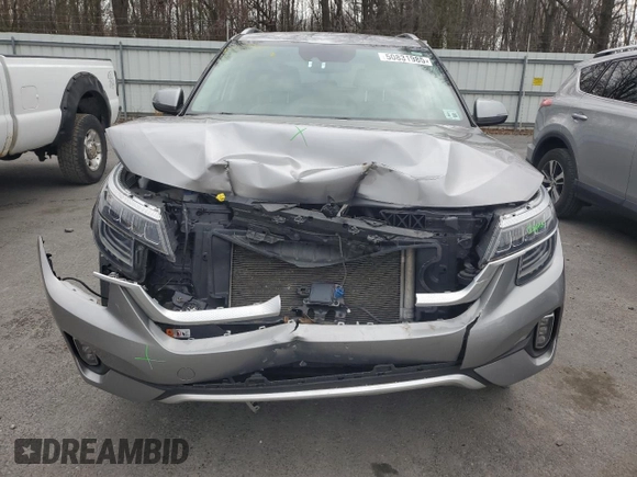 2021 Kia Seltos SX with VIN KNDETCA29M7188710, listed as a Copart auction lot 50831985 with 46,881 mi miles and Salvage Title. Bid and sale history available at carsss.com. Image 5.