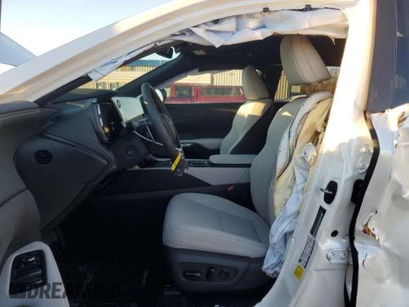 2025 Lexus RX 350 with VIN 2T2BAMCA4SC090873, listed as a Copart auction lot 43447535 with 9,454 mi miles and Salvage Title. Bid and sale history available at DreamBid. Image 7.