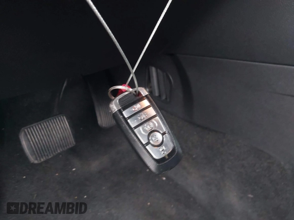 2018 Ford Explorer XLT с VIN 1FM5K7D8XJGA51731, выставлен на аукционе IAAI как лот 42381113 с пробегом 69 326 миль миль и . История ставок и продаж доступна на DreamBid. Изображение 11.