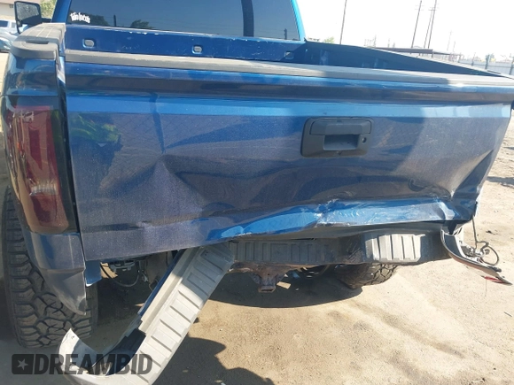 2017 GMC Sierra 1500 SLE with VIN 3GTU2MEC8HG345855, listed as a IAAI auction lot 42004600 with 104,767 mi miles and . Bid and sale history available at DreamBid. Image 6.