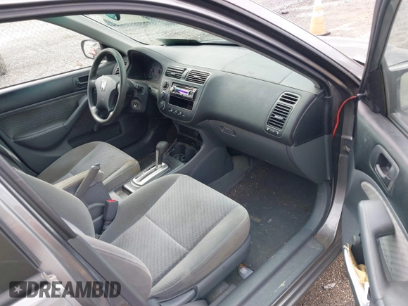 2005 Honda Civic VP with VIN 1HGES16305L010655, listed as a IAAI auction lot 41672395 with 181,899 mi miles and . Bid and sale history available at carsss.com. Image 5.