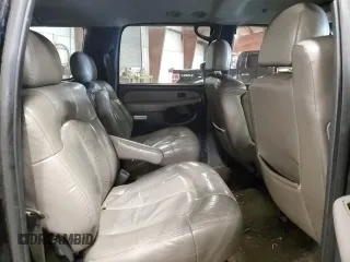 2002 Chevrolet Suburban LS with VIN 1GNFK16Z42J110098, listed as a Copart auction lot 44579395 with 317,196 mi miles and Clean Title. Bid and sale history available at carsss.com. Image 11.