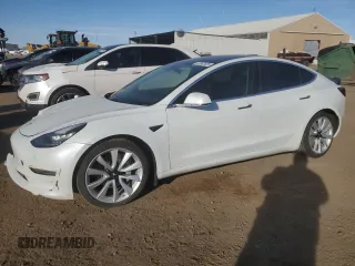 2020 Tesla Model 3 Long Range with VIN 5YJ3E1EB7LF621773, listed as a Copart auction lot 47362535 with 61,682 mi miles and Salvage Title. Bid and sale history available at carsss.com. Image 1.