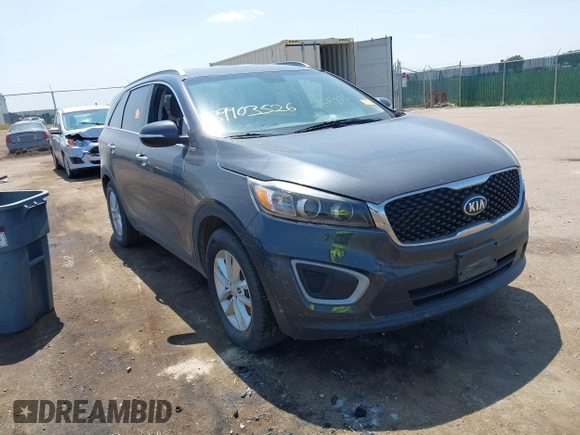2016 Kia Sorento LX with VIN 5XYPGDA31GG166560, listed as a IAAI auction lot 39903526 with 1 mi miles. Bid and sale history available at carsss.com. Image 1.