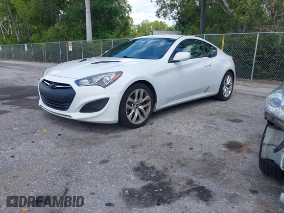 2013 Hyundai Genesis Coupe R-Spec с VIN KMHHT6KD7DU088567, выставлен на аукционе IAAI как лот 41999209 с пробегом 88 086 миль миль и . История ставок и продаж доступна на DreamBid. Изображение 2.