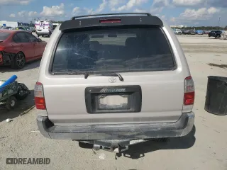 1998 Toyota 4Runner with VIN JT3GN87R2W0083575, listed as a Copart auction lot 44762045 with 239,479 mi miles and Salvage Title. Bid and sale history available at carsss.com. Image 6.