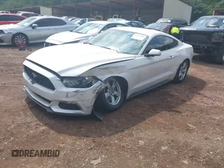 2017 Ford Mustang V6 z VIN 1FA6P8AM7H5219578, wystawiony jako IAAI lot #42611202 z przebiegiem 95 099 mil mil oraz . Historia ofert i sprzedaży dostępna na DreamBid. Obrazek 17.