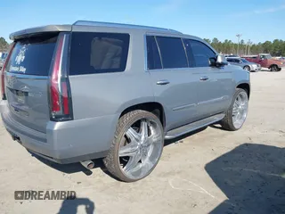 2018 Cadillac Escalade Luxury z VIN 1GYS3BKJ8JR378155, wystawiony jako IAAI lot #41735073 z przebiegiem 97 739 mil mil oraz . Historia ofert i sprzedaży dostępna na DreamBid. Obrazek 4.