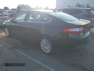 2013 Ford Fusion SE Hybrid с VIN 3FA6P0LU3DR351906, выставлен на аукционе IAAI как лот 42841416 с пробегом 243 206 миль миль и . История ставок и продаж доступна на DreamBid. Изображение 3.