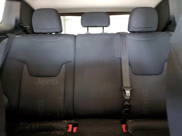 2015 Jeep Renegade Latitude with VIN ZACCJABT9FPC04550, listed as a Copart auction lot 52883135 with 117,651 mi miles and Salvage Title. Bid and sale history available at DreamBid. Image 10.